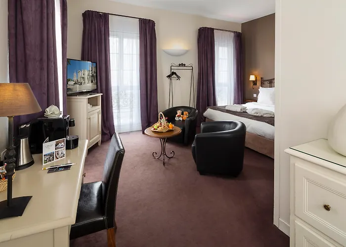 Meilleurs hôtels 3 étoiles à Avignon